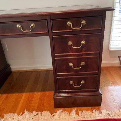 Lot 134 - Leather Top Desk by Sligh