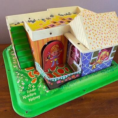 Lot MB132: Liddle Kiddles Vintage Toys