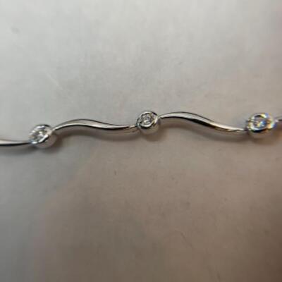 K621 14k White Gold CZ Bracelet 