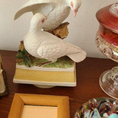 Lot 27F: Glass Paperweights, Andrea Sedek and More