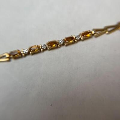 K623 14k Yellow Gold Topaz and Diamond Bracelet 