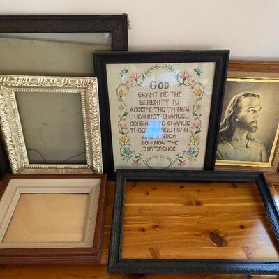 Lot MB135: Frames 