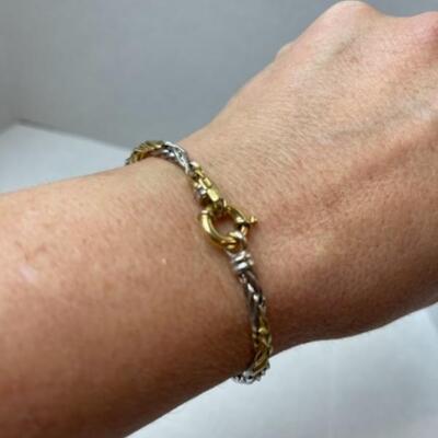 K629 18k Yellow and White Gold Open Weave Bracelet 