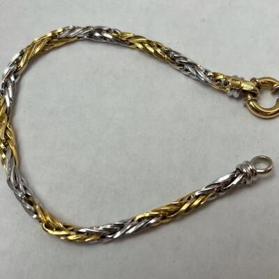 K629 18k Yellow and White Gold Open Weave Bracelet 