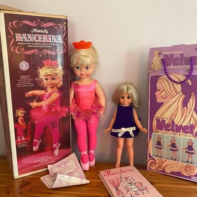 Lot MB137: Dancerina Doll & Crissyâ€™s Cousin Velvet Doll