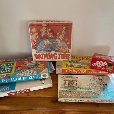 Lot MB138: Vintage Games 