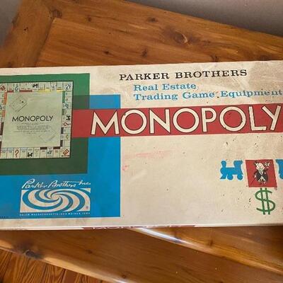 Lot MB138: Vintage Games 