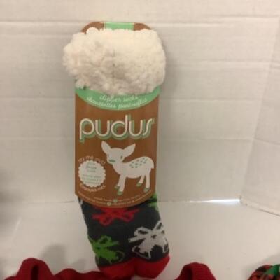 G - 820  Christmas Sweater Size 3 X  & Mini Tree Lot 