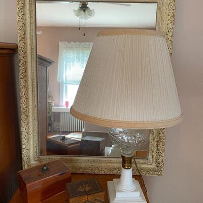 Lot MB141: Vintage Mirror, Lamp and More