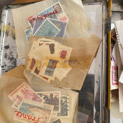 Lot MB143: Stamp Collection 