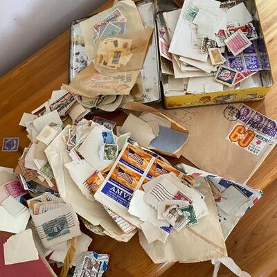 Lot MB143: Stamp Collection 