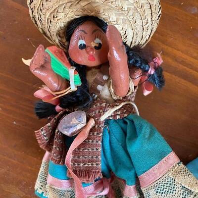 Lot MB143: Vintage Toys