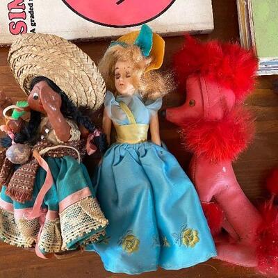 Lot MB143: Vintage Toys