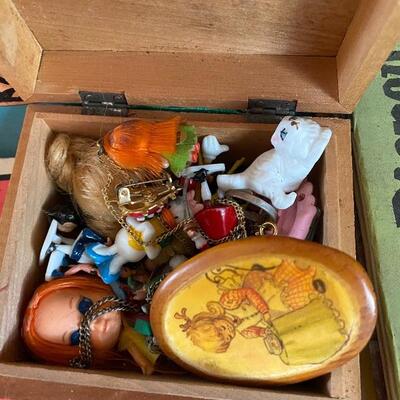 Lot MB143: Vintage Toys