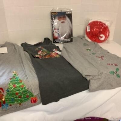 G - 824  Cats At Play Christmas Sweater Lot 
