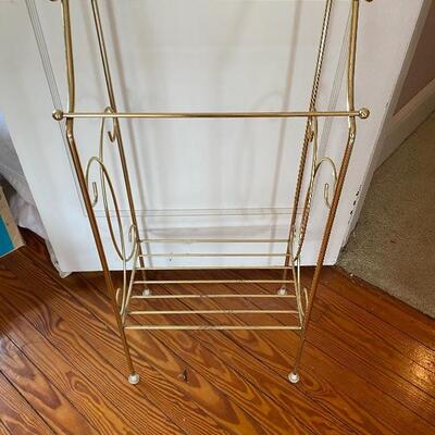 Lot MB145: Craftmans Fan and Quilt Rack 
