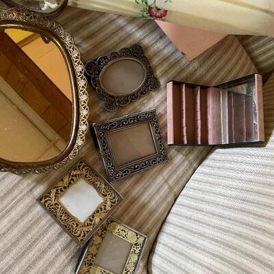 Lot MB148: Vintage Jewelry Box, Lancome Train Case, Mirror and More
