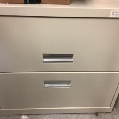 G - 831   Hon 2 Drawer Filing Cabinet  
