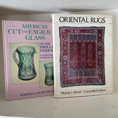 Lot 143 - The Collectorâ€™s Reference Books