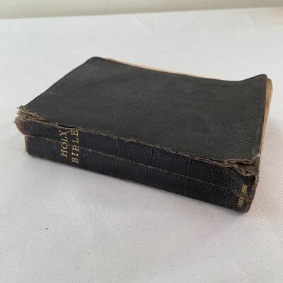 Lot 145 - Bethlehem Map & Books on Religion 