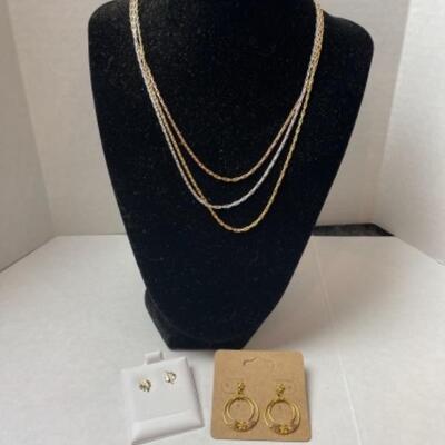 K648 14k Tri-Colored Gold Necklace and Earrings 