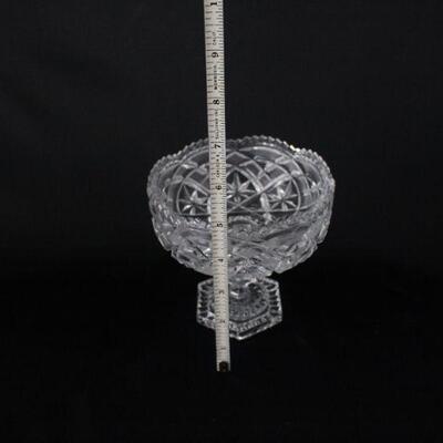 Lot #215: Assorted Vintage Crystal Pieces 