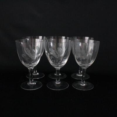 Lot #225: Vintage Etched Wine Glasses 
