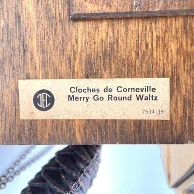 VINTAGE GERMAN CUCKOO CLOCK “CLOCHES DE CORNEVILLE”