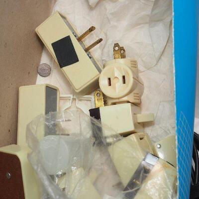 Lot 33 Electronics #3