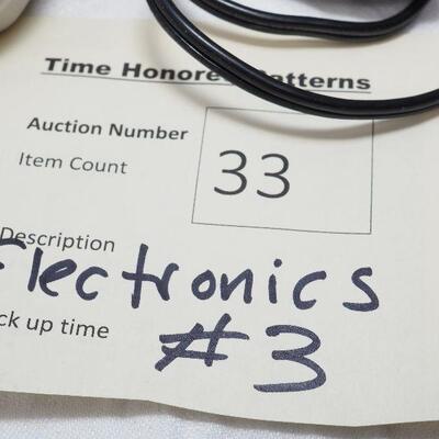 Lot 33 Electronics #3