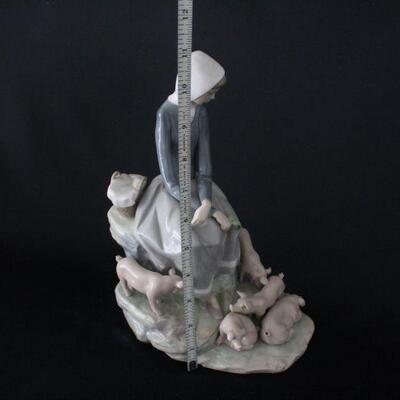 Lot #240: Lladro #4572 Girl with Piglets Porcelain Figurine