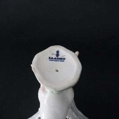 Lot #242: Lladro Set of 4 Geese Porcelain Figurines 