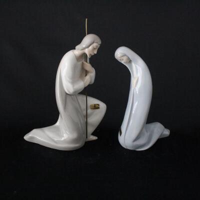 Lot #246: Lladro #4533, #4534, #4535 Nativity Scene Porcelain Figurines Set 