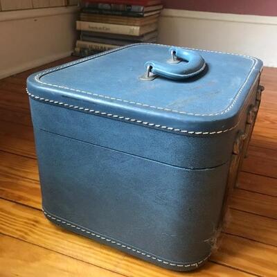 Lot 112B2:  Vintage Carry On Luggage