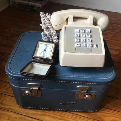 Lot 112B2:  Vintage Carry On Luggage