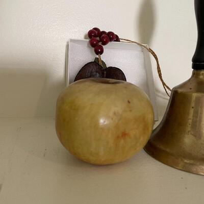 Lot 149 - Teacher Gifts