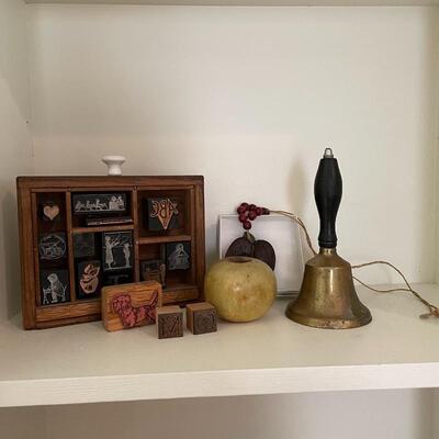 Lot 149 - Teacher Gifts