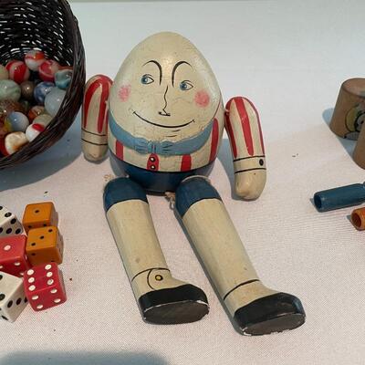 Lot 152 - Vintage & Newer Collectible Toys