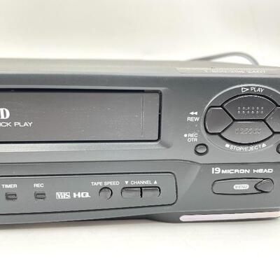 EMERSON EWV401B VHS PLAYER