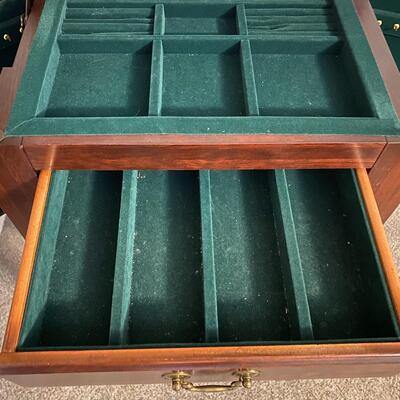 Lot 156 - Nice Wooden Jewelry Box