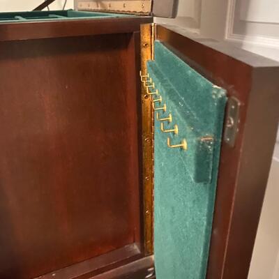Lot 156 - Nice Wooden Jewelry Box