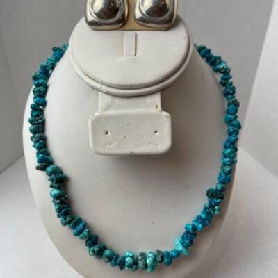 K652 Sterling Turquoise Necklace and Silver Clip Earrings 