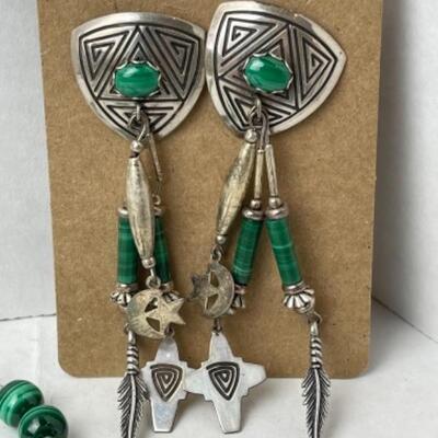 K657 Malachite Necklace with Three Pairs of Earrings 