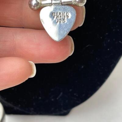 K658 Sterling Silver Malachite & Bangle Bracelet 