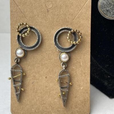 K659 Sterling, 14k Yellow Gold, Pearl Necklace and Earrings by Linda Steinworth