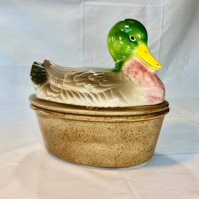 Duck Covered Baking Dish