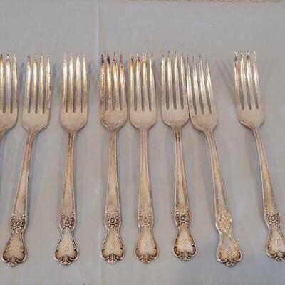 Lot 4: Vintage Old CompanyPlate (8) Dinner Forks & (8) Salad Forks Monogrammed D