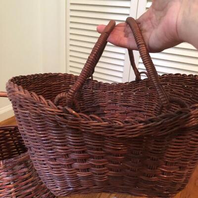 Lot 162 - Large Assortment of Baskets