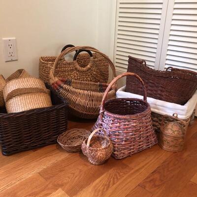 Lot 162 - Large Assortment of Baskets