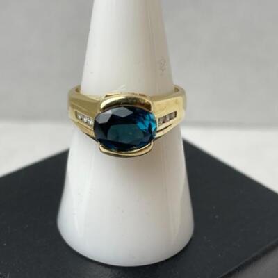 K673 14k Yellow Hold Oval Blue Stone / Diamond Ladies Ring 